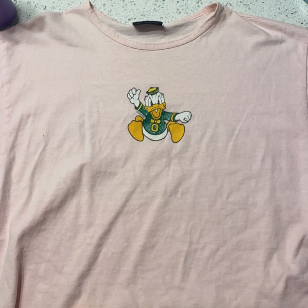 sparkly cropped duck logo shirt